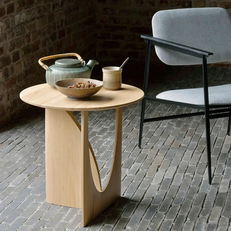 Round Coffee Table طاولة قهوة بتصميم ريترو